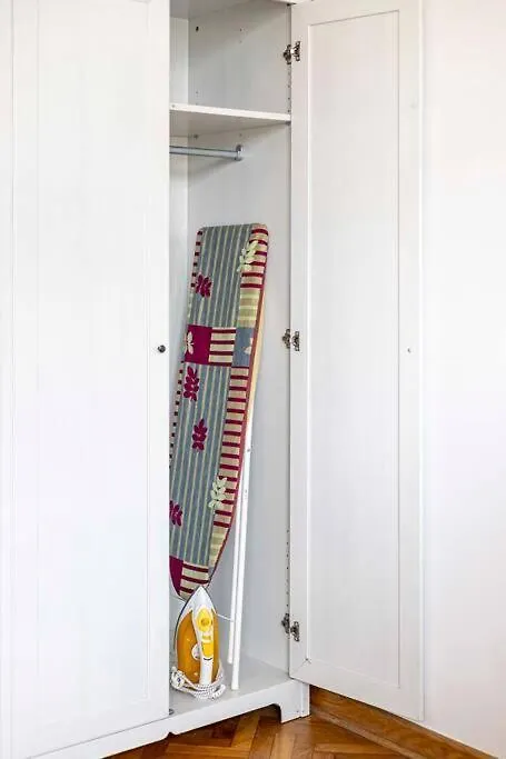 Apartment Krucza 17, Centrum Warsaw