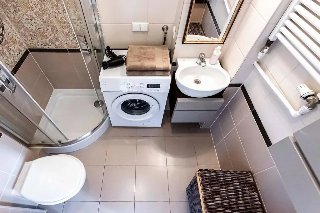 Apartment Krucza 17, Centrum Warsaw Poland